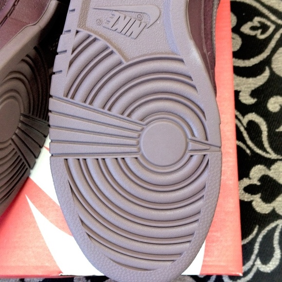 Nike Dunk Low Retro PRM - Picture 6 of 9